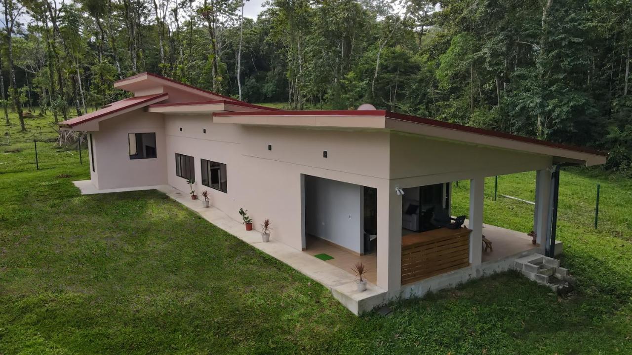 La Fortuna River Paradise Villa With Private Jacuzzi מראה חיצוני תמונה