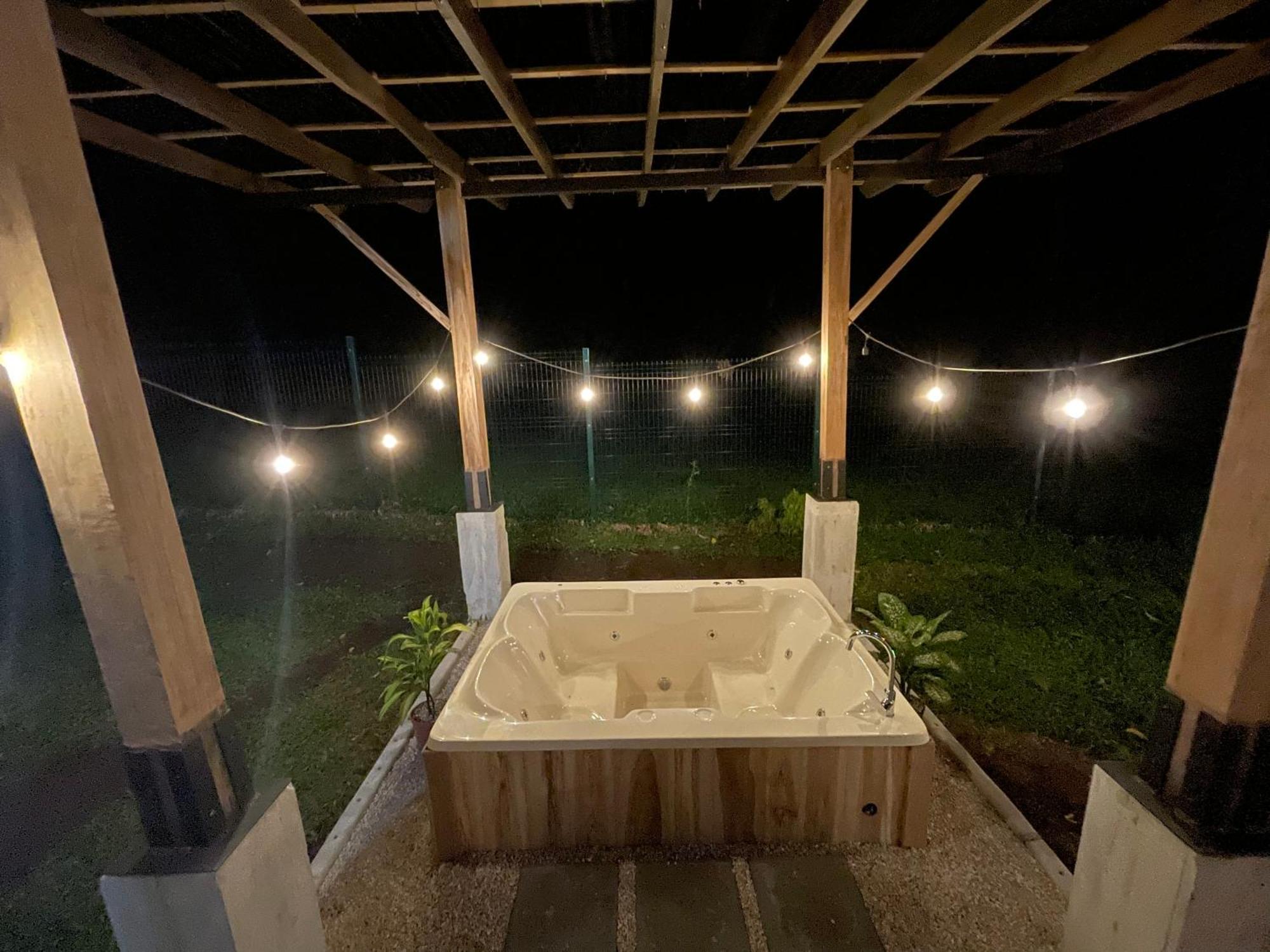 La Fortuna River Paradise Villa With Private Jacuzzi מראה חיצוני תמונה