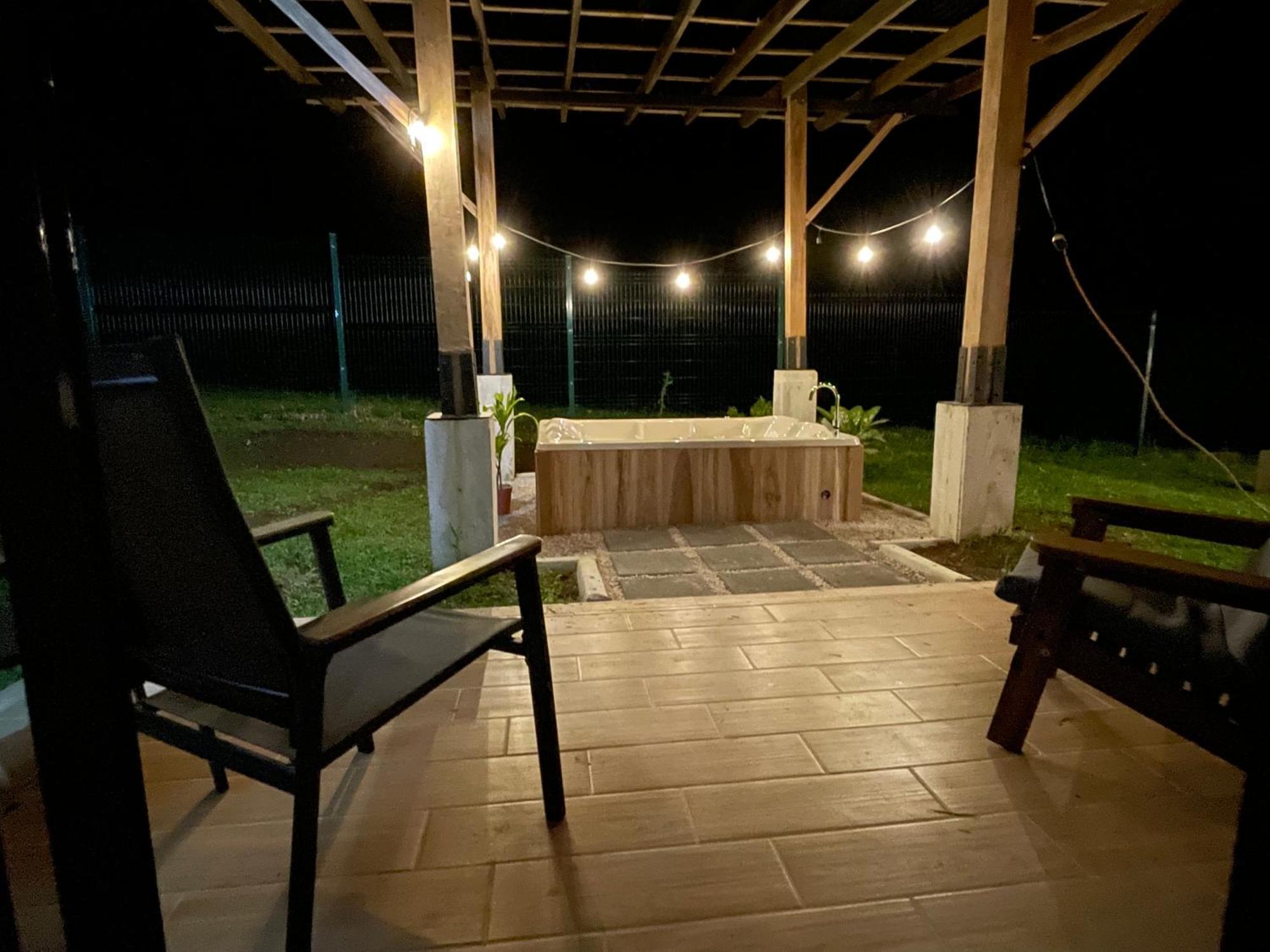 La Fortuna River Paradise Villa With Private Jacuzzi מראה חיצוני תמונה